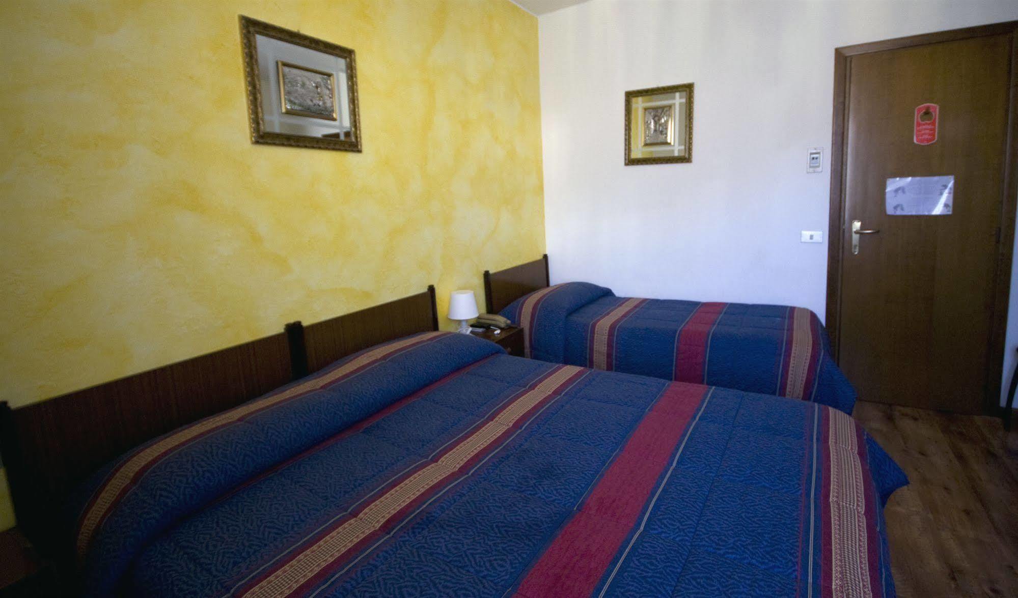 B&B Edelweiss Castione della Presolana Dış mekan fotoğraf
