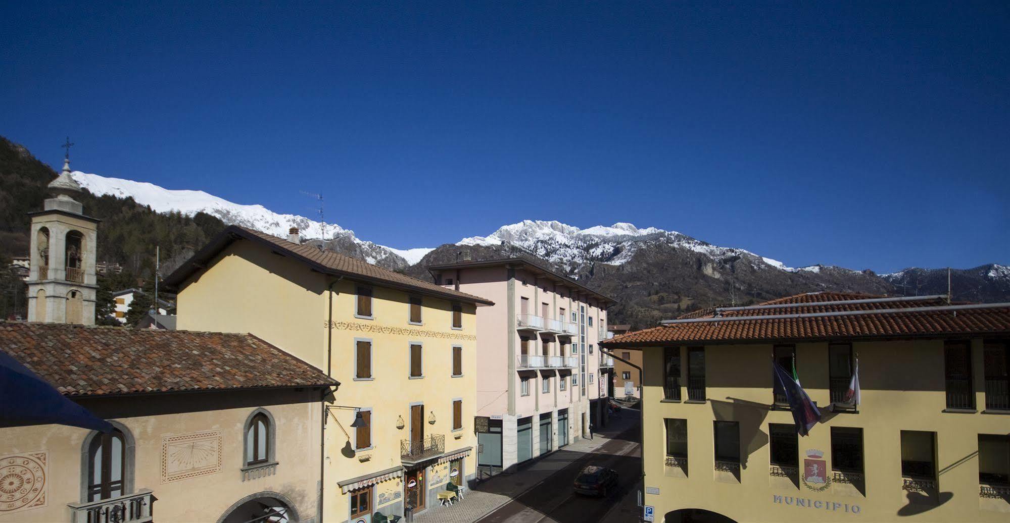 B&B Edelweiss Castione della Presolana Dış mekan fotoğraf
