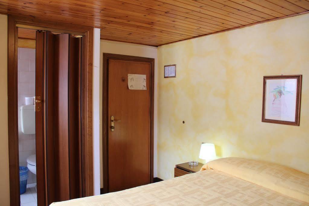 B&B Edelweiss Castione della Presolana Dış mekan fotoğraf